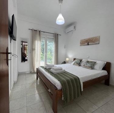 Ble Elia Moloyma Suite in Vourgareli