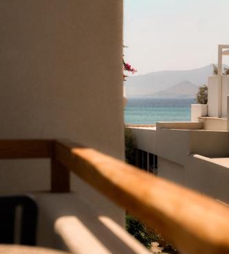 Naxia Gaia Suites