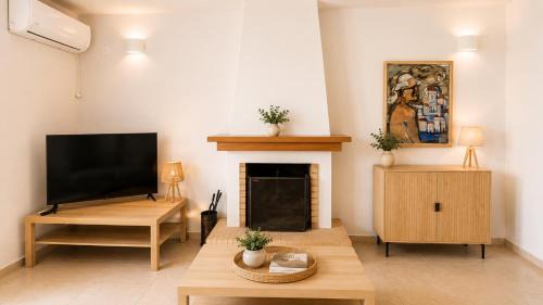 Olga's Aegean Breeze Retreat