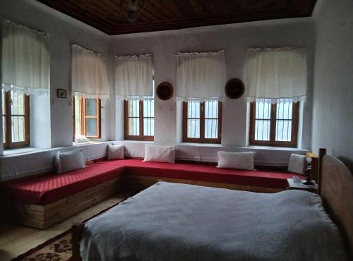 Traditional GuestHouse Permet