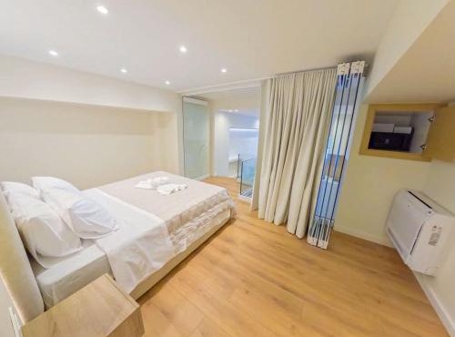 Seraphina Boutique Beachfront Stay in Mirtéai