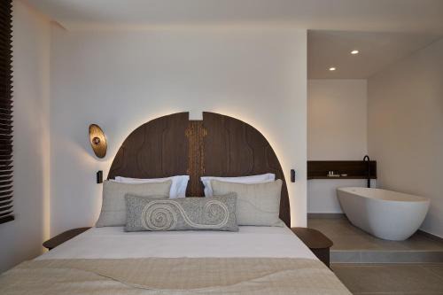 Armony Suites Milos