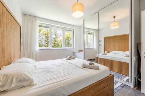 Talea Joyful Stay by PikHost in Lezhë