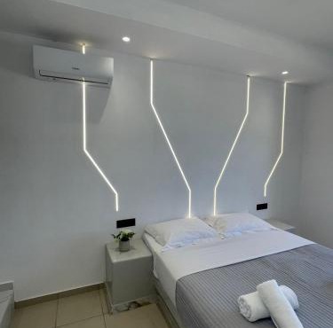 Fira centerline Prestige suites