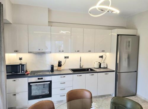 Seaside Luxury Villa-Maisonette Makinia 135sqm , 15' Nafpaktos