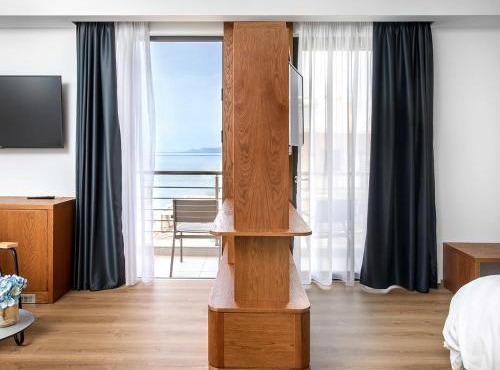 DAYS City Suites