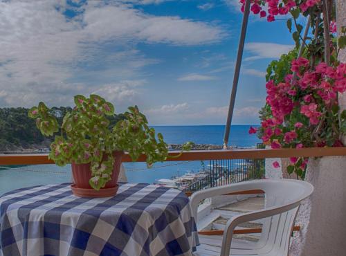 Pension Dimitris